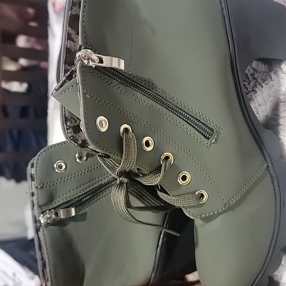 Booties - Picture 3 of 8